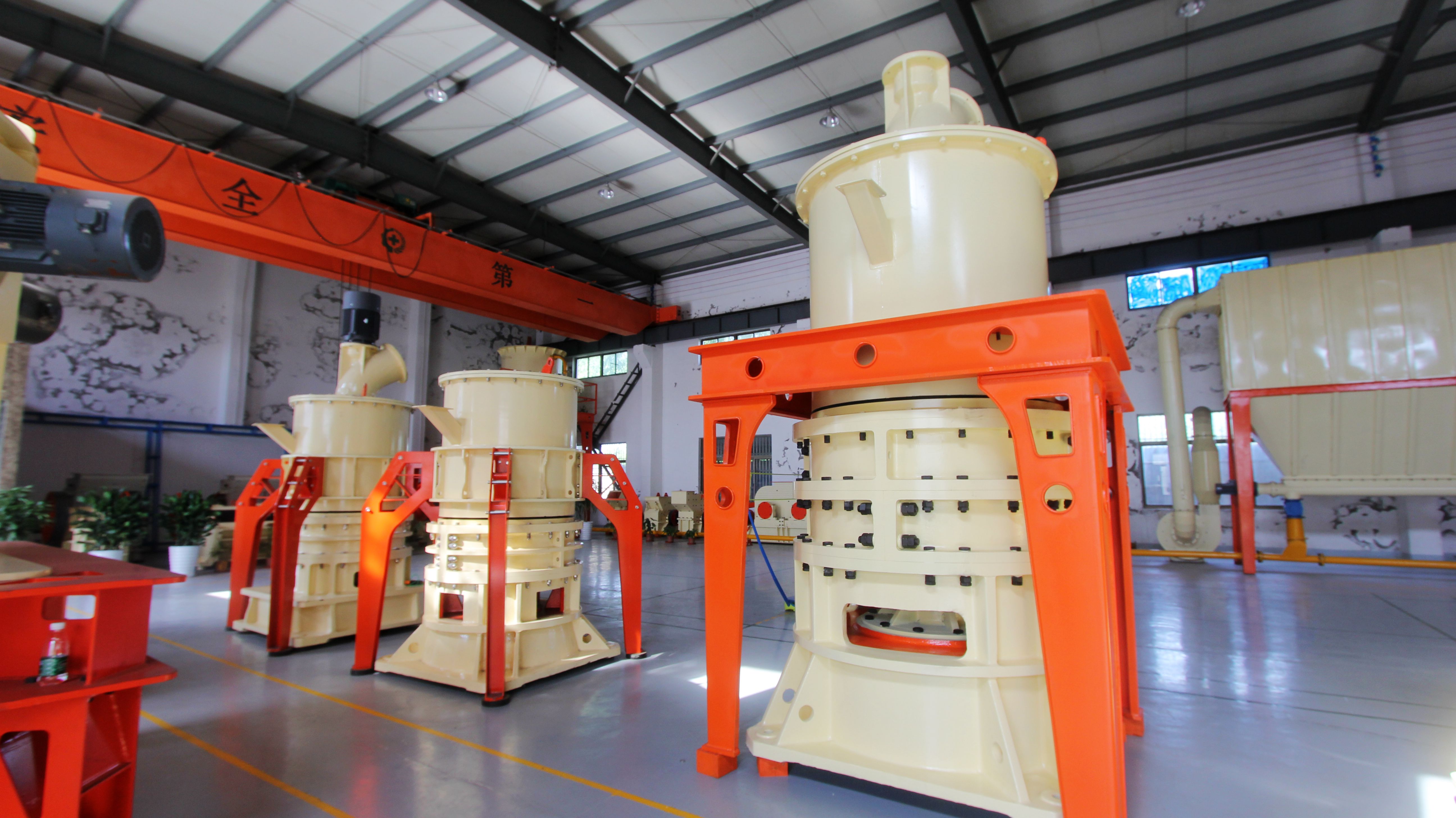 Micro powder grinding mill